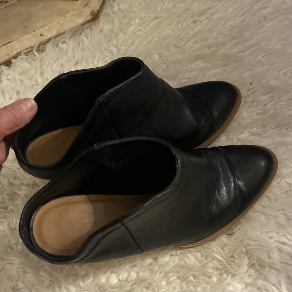 Dolce Vita black ECU mules slides 8.5 block heel 🥾Winter shoe Sale👢 was $49 👠S2 - Picture 6 of 8